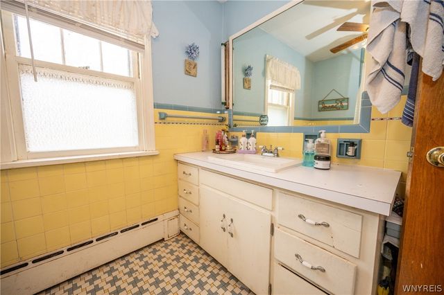 8988 Jennings Road, Eden, NY 14057