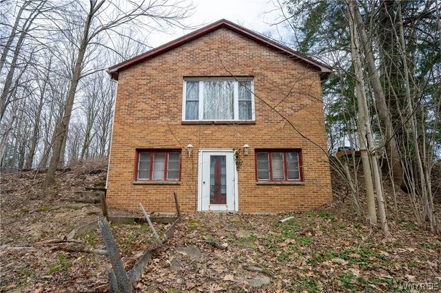 8988 Jennings Road, Eden, NY 14057