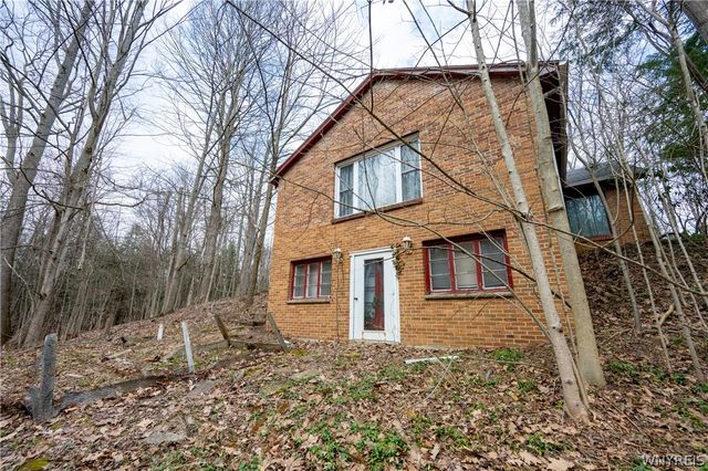 8988 Jennings Road, Eden, NY 14057