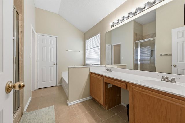 1209 Secretariat Drive, Grand Prairie, TX 75052