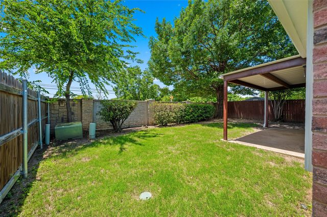 1209 Secretariat Drive, Grand Prairie, TX 75052