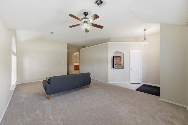 1209 Secretariat Drive, Grand Prairie, TX 75052