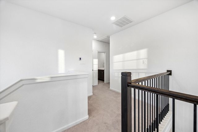 1365 Knollbridge Point Lane, Pinehurst, TX 77362