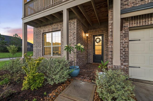 1365 Knollbridge Point Lane, Pinehurst, TX 77362