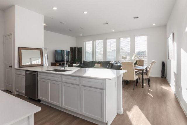 10622 Cabot Trail, Rosharon, TX 77583