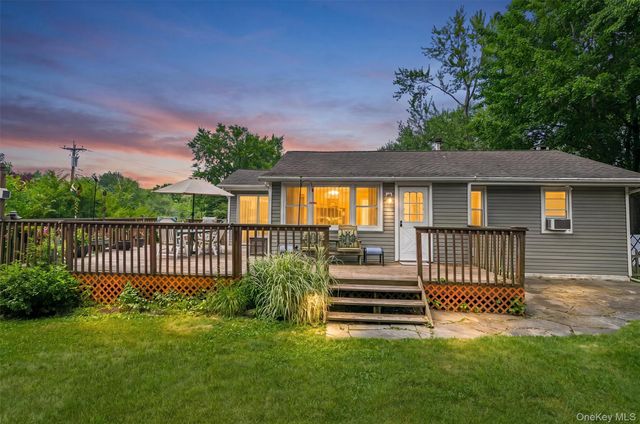 2 Rosemont Road, Monroe, NY 10950