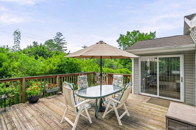 2 Rosemont Road, Monroe, NY 10950