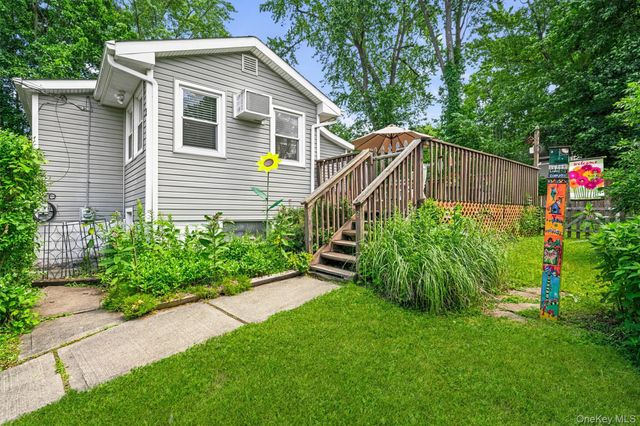 2 Rosemont Road, Monroe, NY 10950