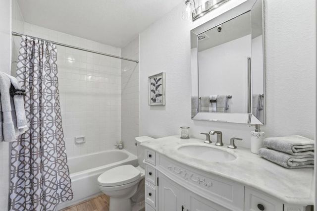 449 Alberto Way 132, Los Gatos, CA 95032