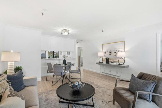 449 Alberto Way 132, Los Gatos, CA 95032