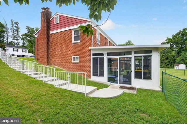 4112 BEACHCRAFT CT, Temple Hills, MD 20748