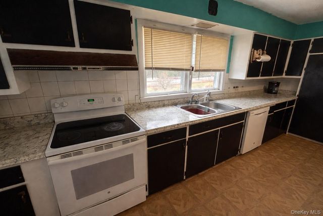 130 Bushville Swan Lake Road, Ferndale, NY 12734