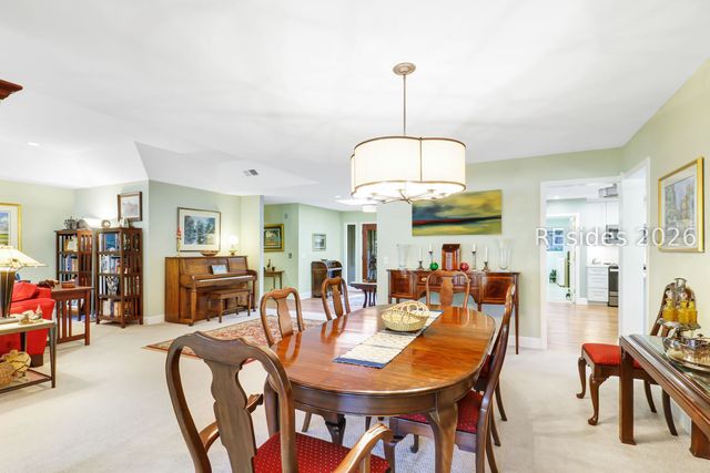 67 Dolphin Head Dr, Hilton Head Island, SC 29926