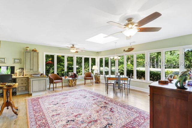 67 Dolphin Head Dr, Hilton Head Island, SC 29926