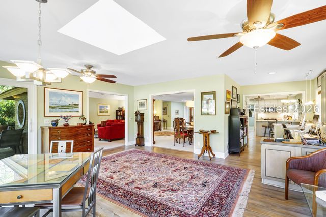 67 Dolphin Head Dr, Hilton Head Island, SC 29926