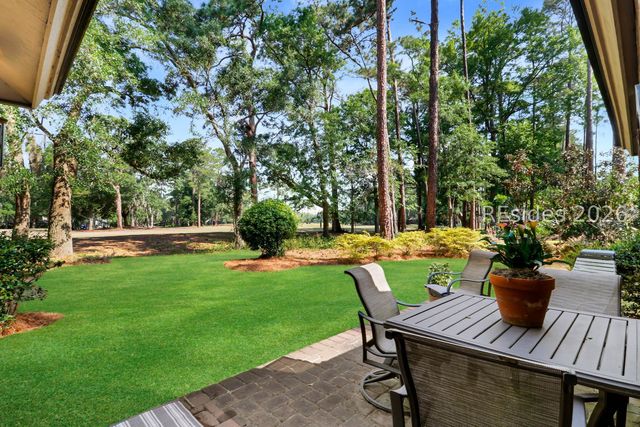 67 Dolphin Head Dr, Hilton Head Island, SC 29926