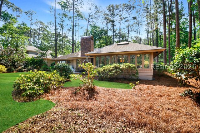 67 Dolphin Head Dr, Hilton Head Island, SC 29926