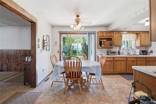 47395 Dequindre Road, Rochester Hills, MI 48307