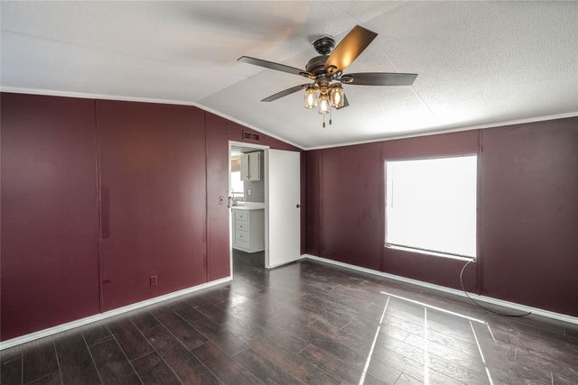 9959 Fm 2071 Trailer B, Valley View, TX 76272