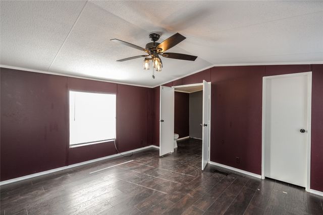 9959 Fm 2071 Trailer B, Valley View, TX 76272