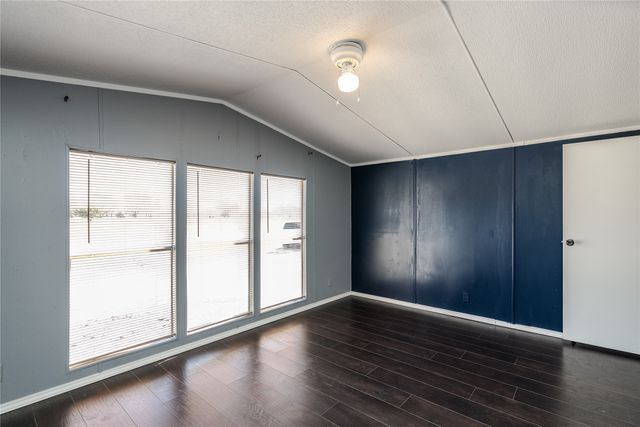 9959 Fm 2071 Trailer B, Valley View, TX 76272