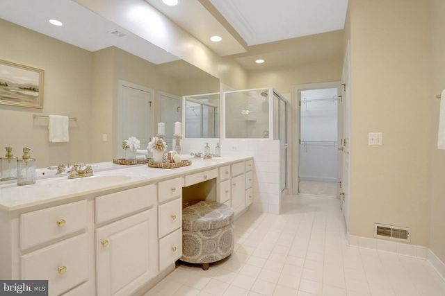 6276 KINGFISHER LN, Alexandria, VA 22312