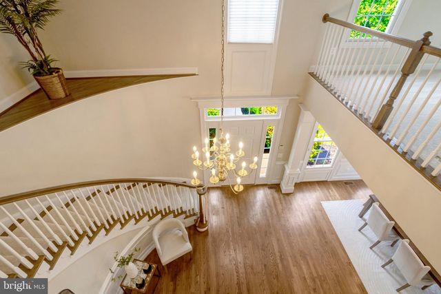 6276 KINGFISHER LN, Alexandria, VA 22312
