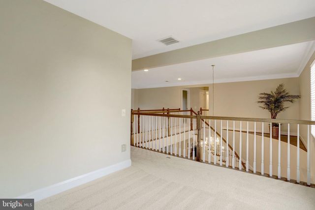 6276 KINGFISHER LN, Alexandria, VA 22312