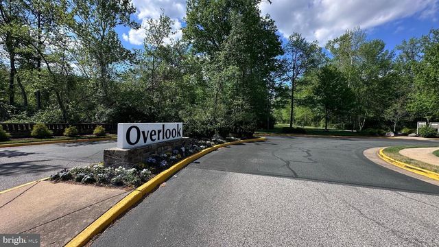 6276 KINGFISHER LN, Alexandria, VA 22312