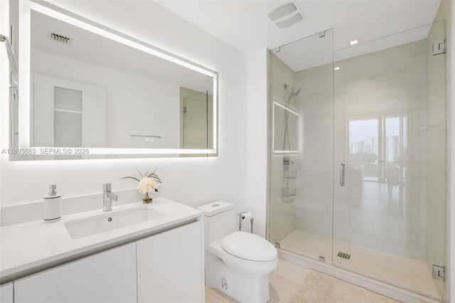 2200 N Ocean Boulevard N504, Fort Lauderdale, FL 33305