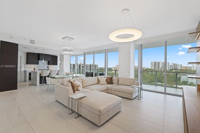 2200 N Ocean Boulevard N504, Fort Lauderdale, FL 33305
