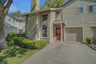235 Pebblecreek Ct, Martinez, CA 94553