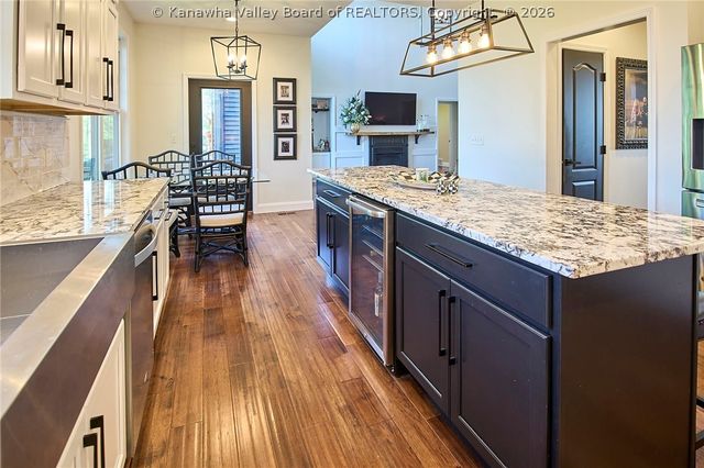 320 Sundown Ridge Road, South Charleston, WV 25309