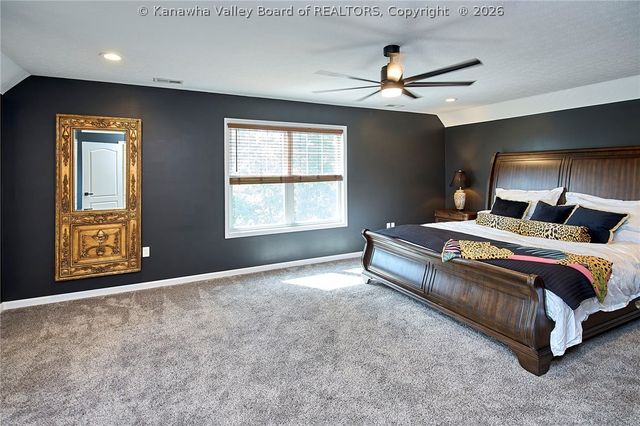 320 Sundown Ridge Road, South Charleston, WV 25309