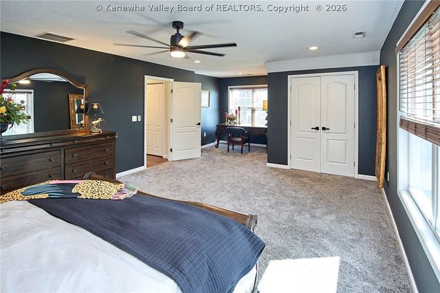 320 Sundown Ridge Road, South Charleston, WV 25309