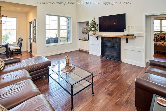 320 Sundown Ridge Road, South Charleston, WV 25309