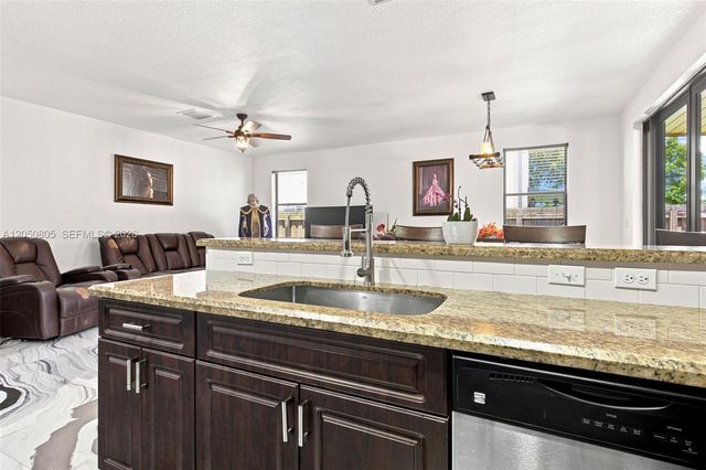 13650 SW 272nd Ter, Homestead, FL 33032