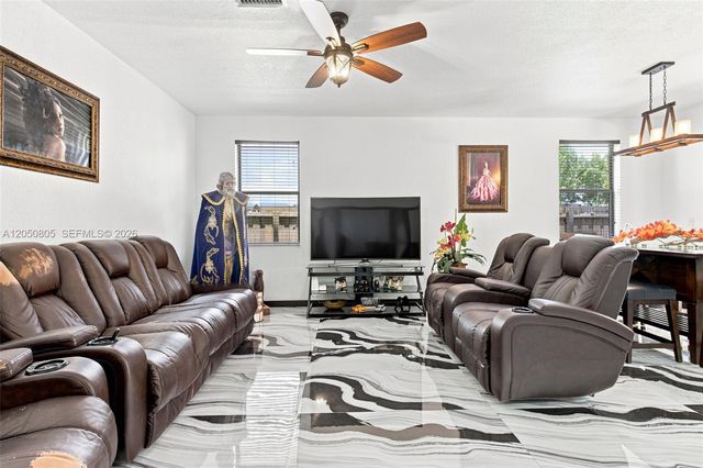 13650 SW 272nd Ter, Homestead, FL 33032