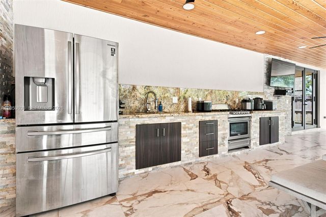 13650 SW 272nd Ter, Homestead, FL 33032