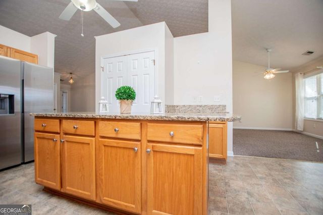 226 Hampton Oaks Circle, Villa Rica, GA 30180