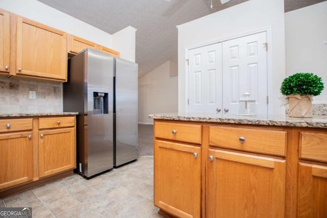 226 Hampton Oaks Circle, Villa Rica, GA 30180