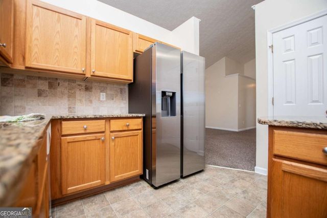 226 Hampton Oaks Circle, Villa Rica, GA 30180