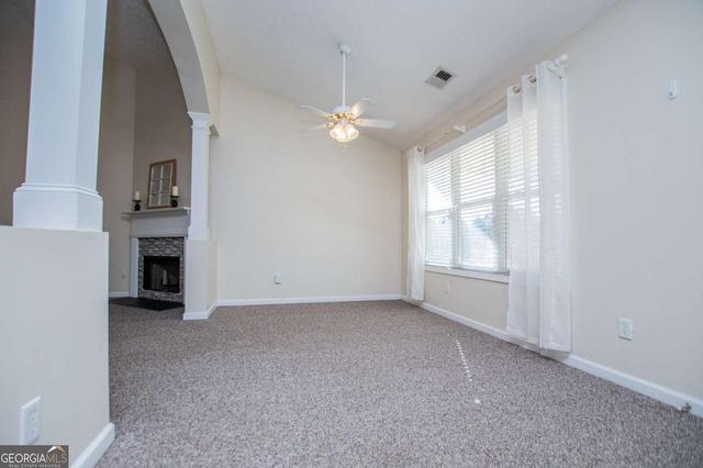 226 Hampton Oaks Circle, Villa Rica, GA 30180