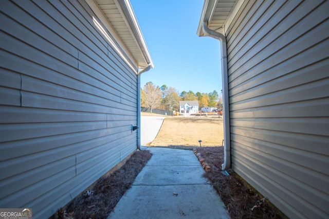 226 Hampton Oaks Circle, Villa Rica, GA 30180