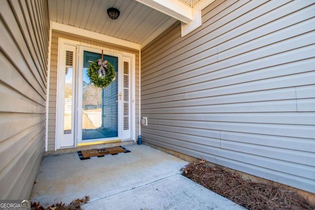 226 Hampton Oaks Circle, Villa Rica, GA 30180