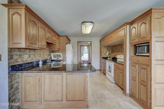 9960 CR 215, Webb City, MO 64870