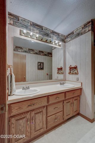 9960 CR 215, Webb City, MO 64870