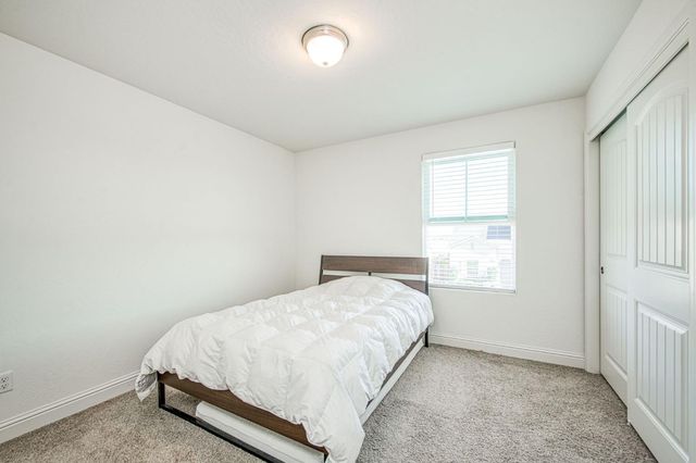 3852 Morris Avenue, Clovis, CA 93619