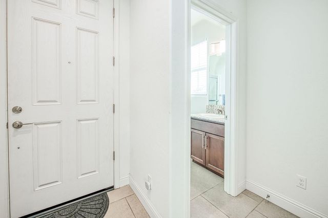 3852 Morris Avenue, Clovis, CA 93619