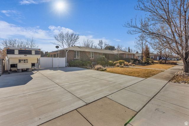 2321 W HARVEST LN, West Jordan, UT 84084